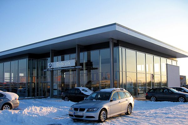 Autohaus BMW Bobrink-Bremen - mueller & schewerda architekten